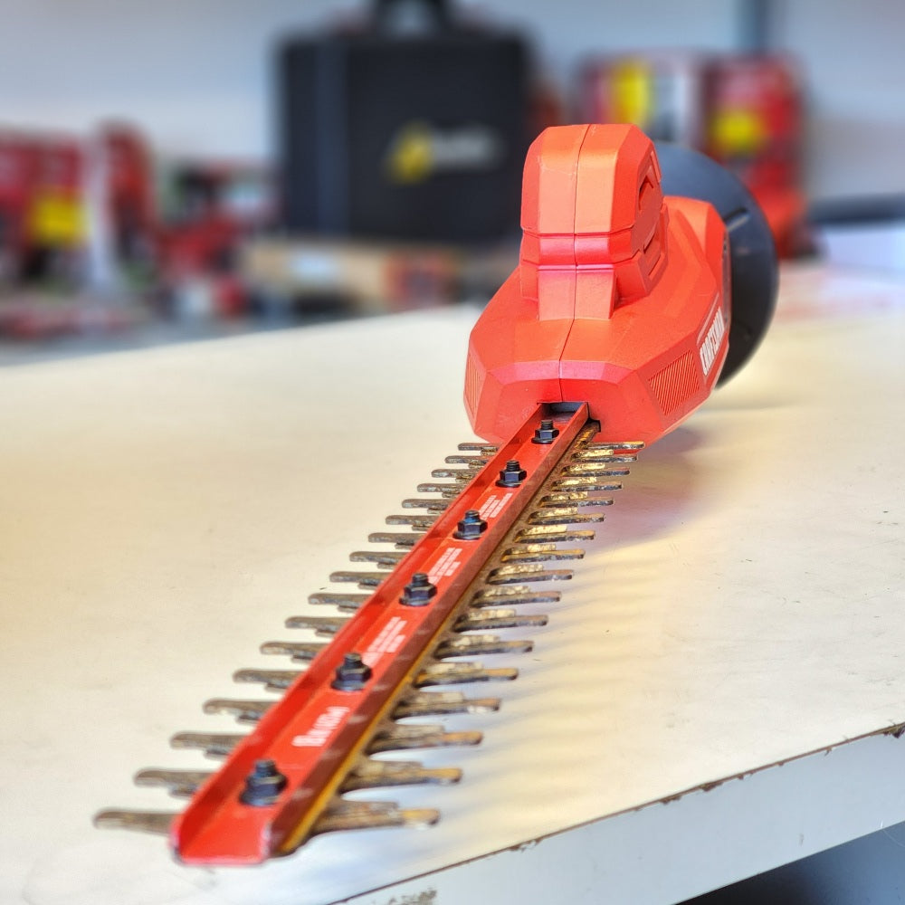 20V MAX Cordless Battery Powered Pole 20V MAX Cordless Battery Powered Pole